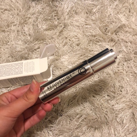 REJUVENIQE OIL MONAT - Picture 2 of 2